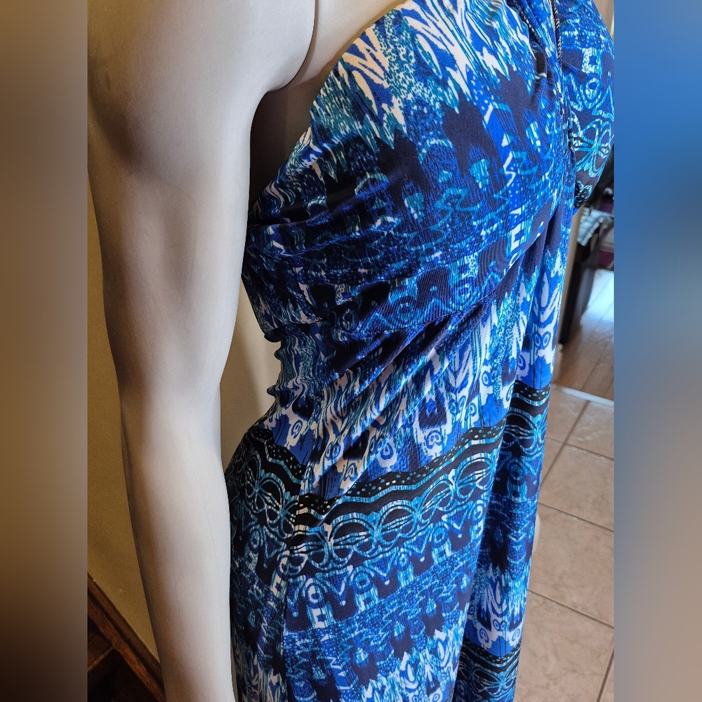 Elegant Blue Patterned Maxi Skirt by Mlle Gabrielle. - Picture 15 of 16